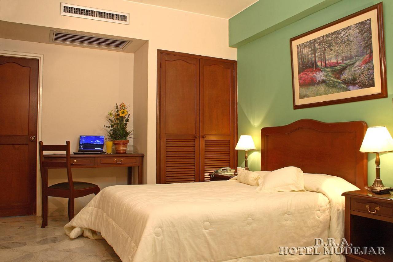 Hotel Mudejar Cali Kültér fotó